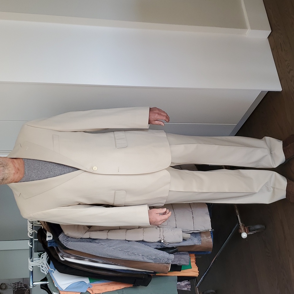 Men's suit